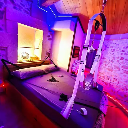 Loveroom, La Tour Secrete Jacuzzi, Sauna, Plage, Clim, Netflix, Wifi Aude, Occitanie Appartement